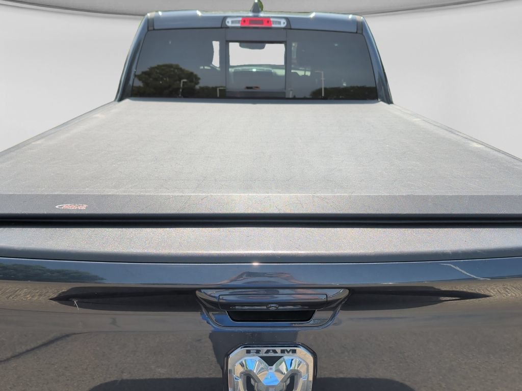 Used 2019 RAM 1500 Laramie w/ Sport Appearance Package AWD/4WD image 38