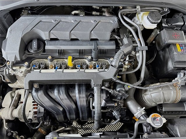 Used 2022 Hyundai Venue SEL image 32