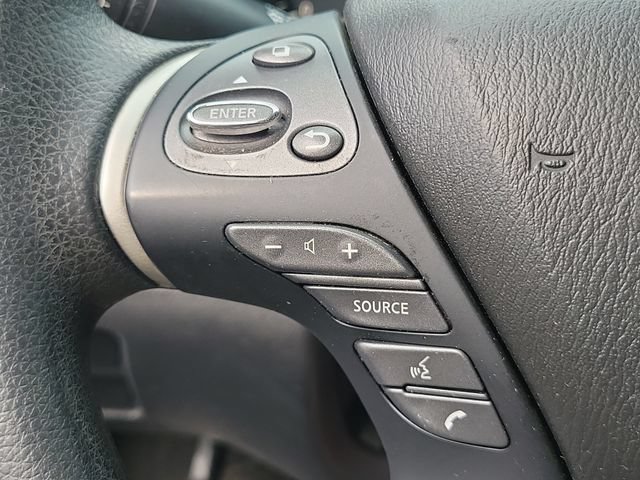 Used 2019 Nissan Pathfinder S AWD/4WD image 9