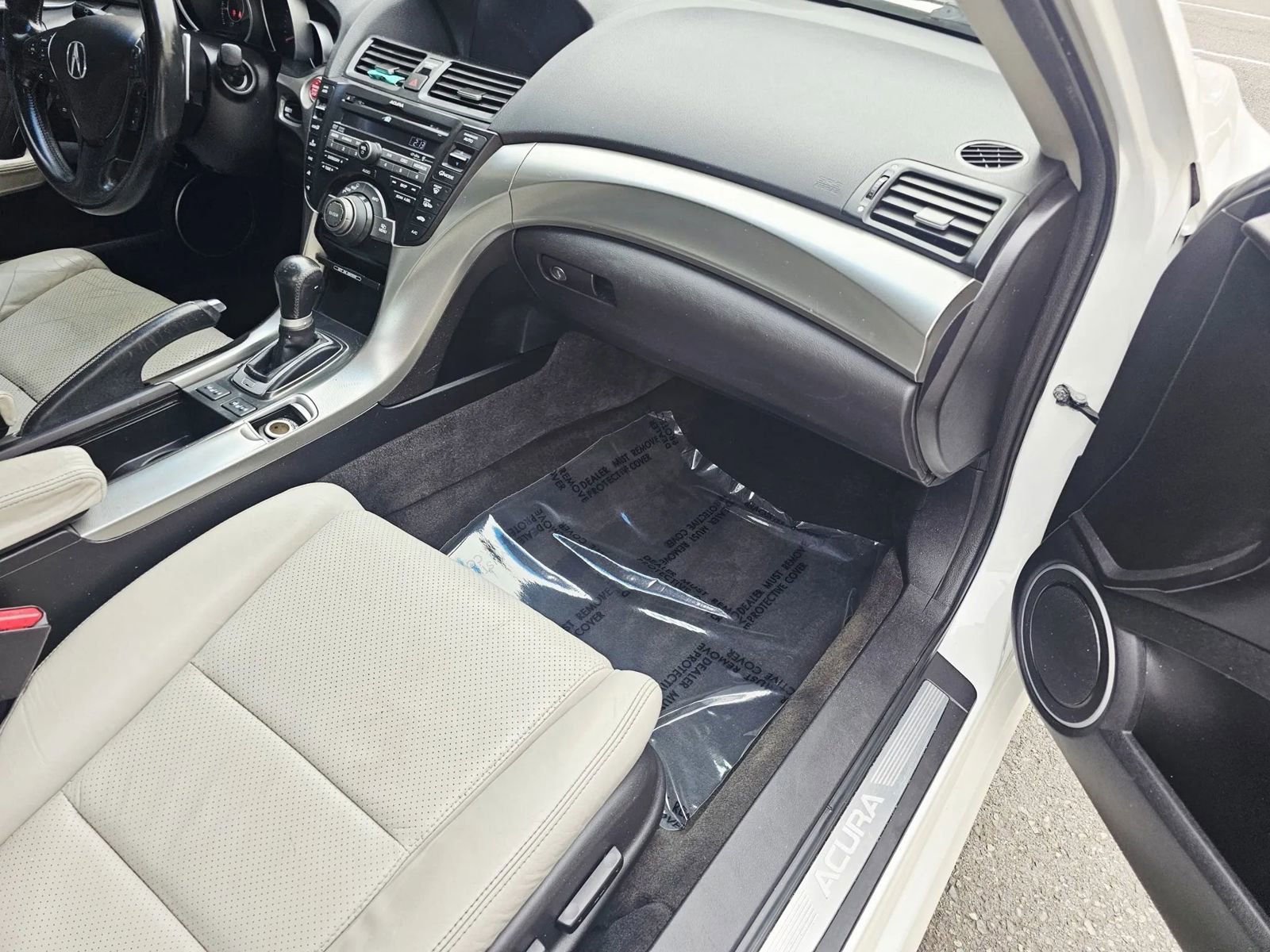 Used 2010 Acura TL SH-AWD image 11