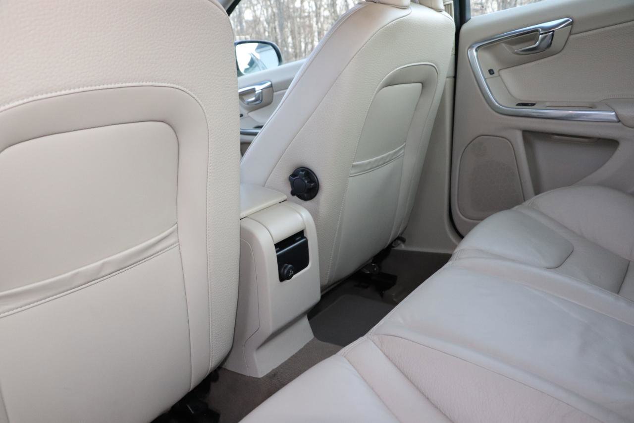 Used 2013 Volvo S60 T5 image 21