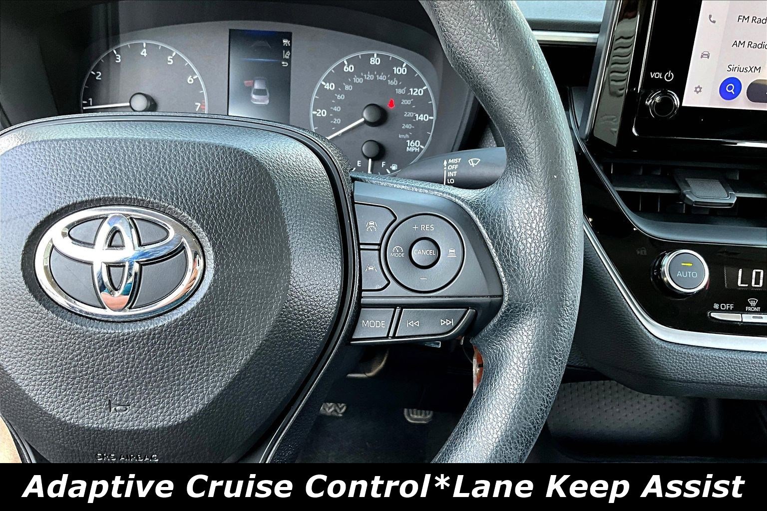 Used 2024 Toyota Corolla LE image 12