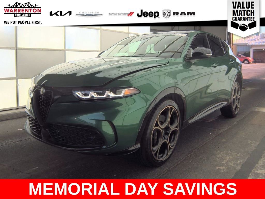 Used 2025 Alfa Romeo Tonale AWD/4WD image 1