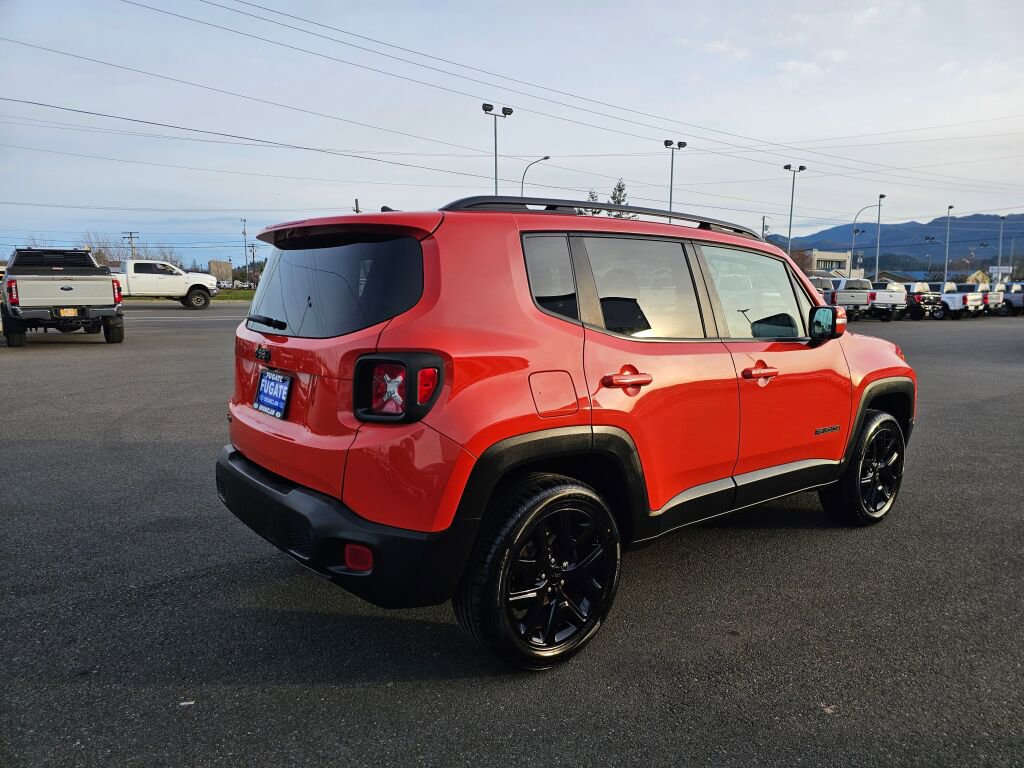 Used 2017 Jeep Renegade Altitude w/ Safety & Security Group image 6