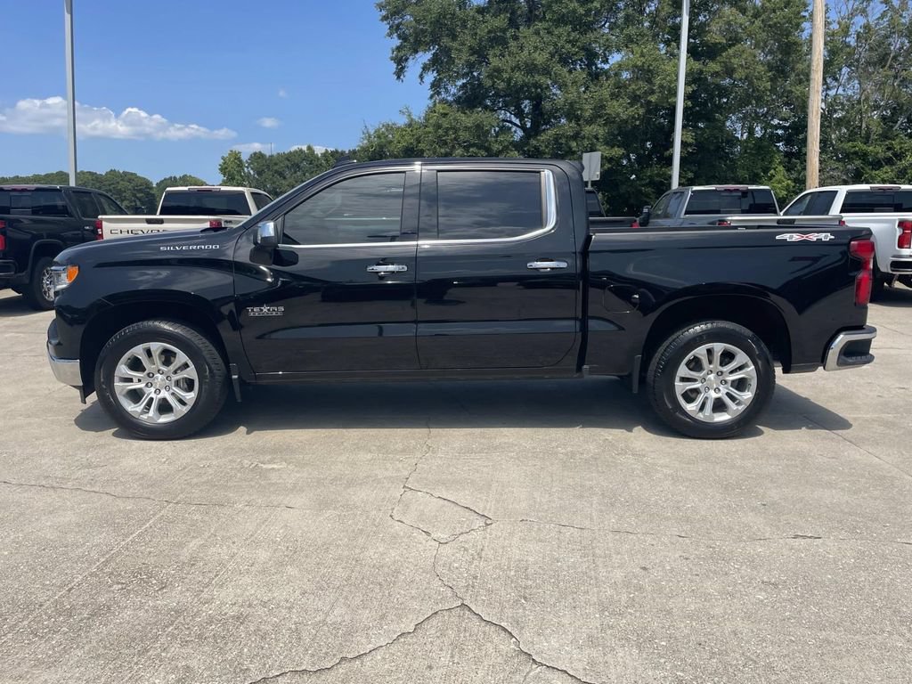 Certified 2024 Chevrolet Silverado 1500 LTZ AWD/4WD image 2