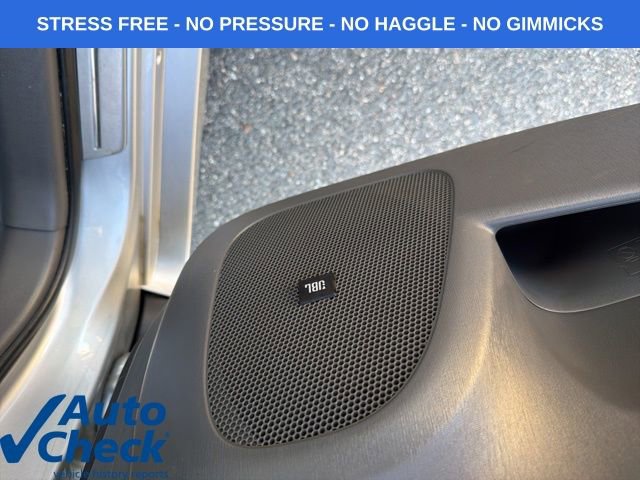 Used 2011 Toyota Prius Four w/ Solar Roof Pkg image 17