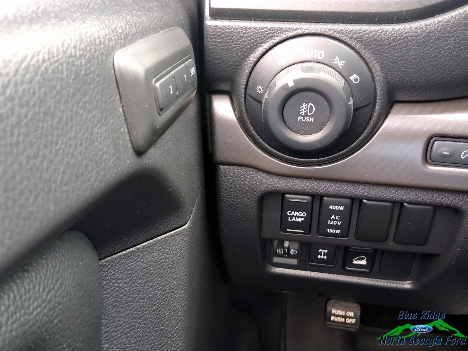 Used 2024 Nissan Titan PRO-4X w/ Pro-4x Convenience Package AWD/4WD image 23