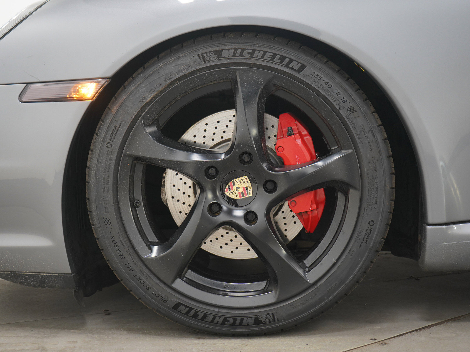 Used 2005 Porsche 911 Carrera S RWD image 27