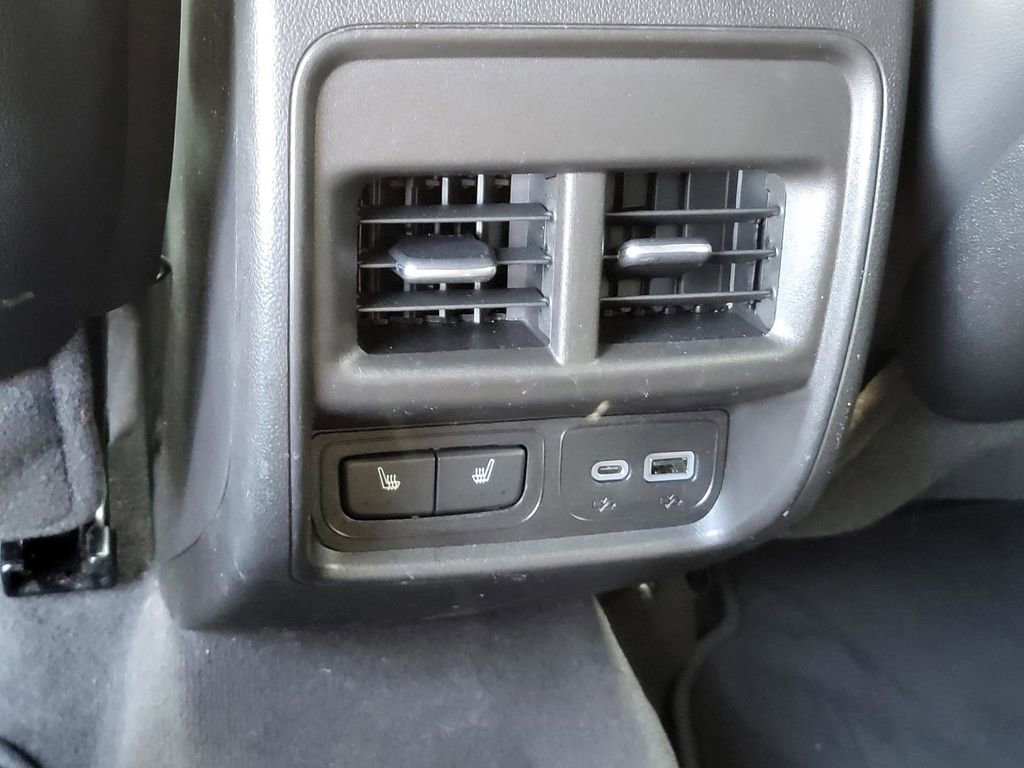 Used 2023 Cadillac XT4 Premium Luxury w/ Cold Weather Package image 15