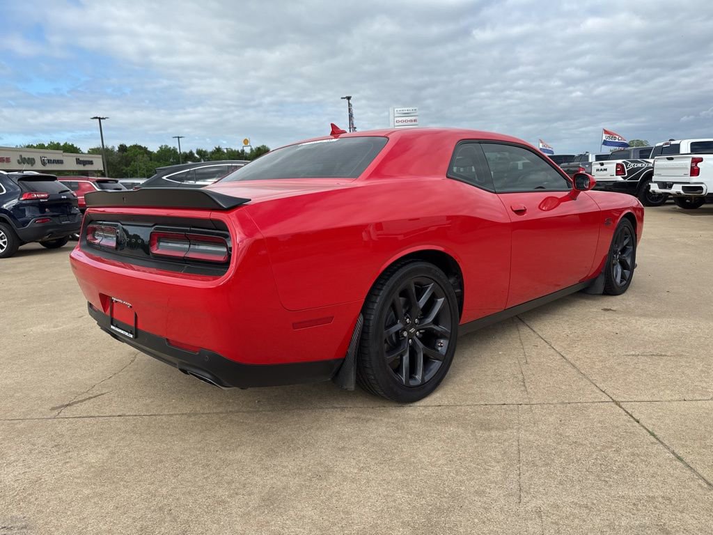 Certified 2023 Dodge Challenger R/T w/ Plus Package image 4