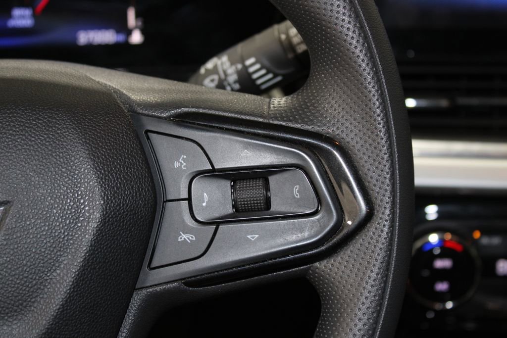 Used 2024 Chevrolet Trax LT image 14