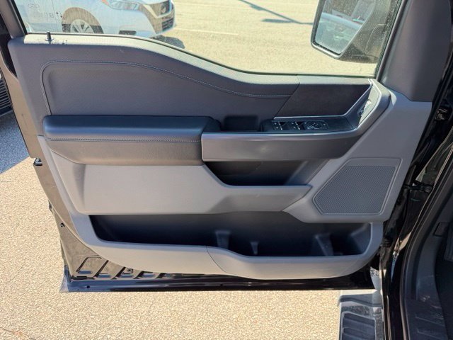 Used 2025 Ford F150 XLT w/ Equipment Group 301A Standard RWD image 6