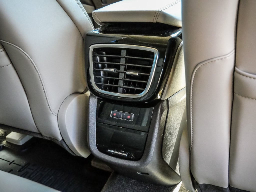 Used 2023 Lincoln Nautilus Reserve AWD/4WD image 24
