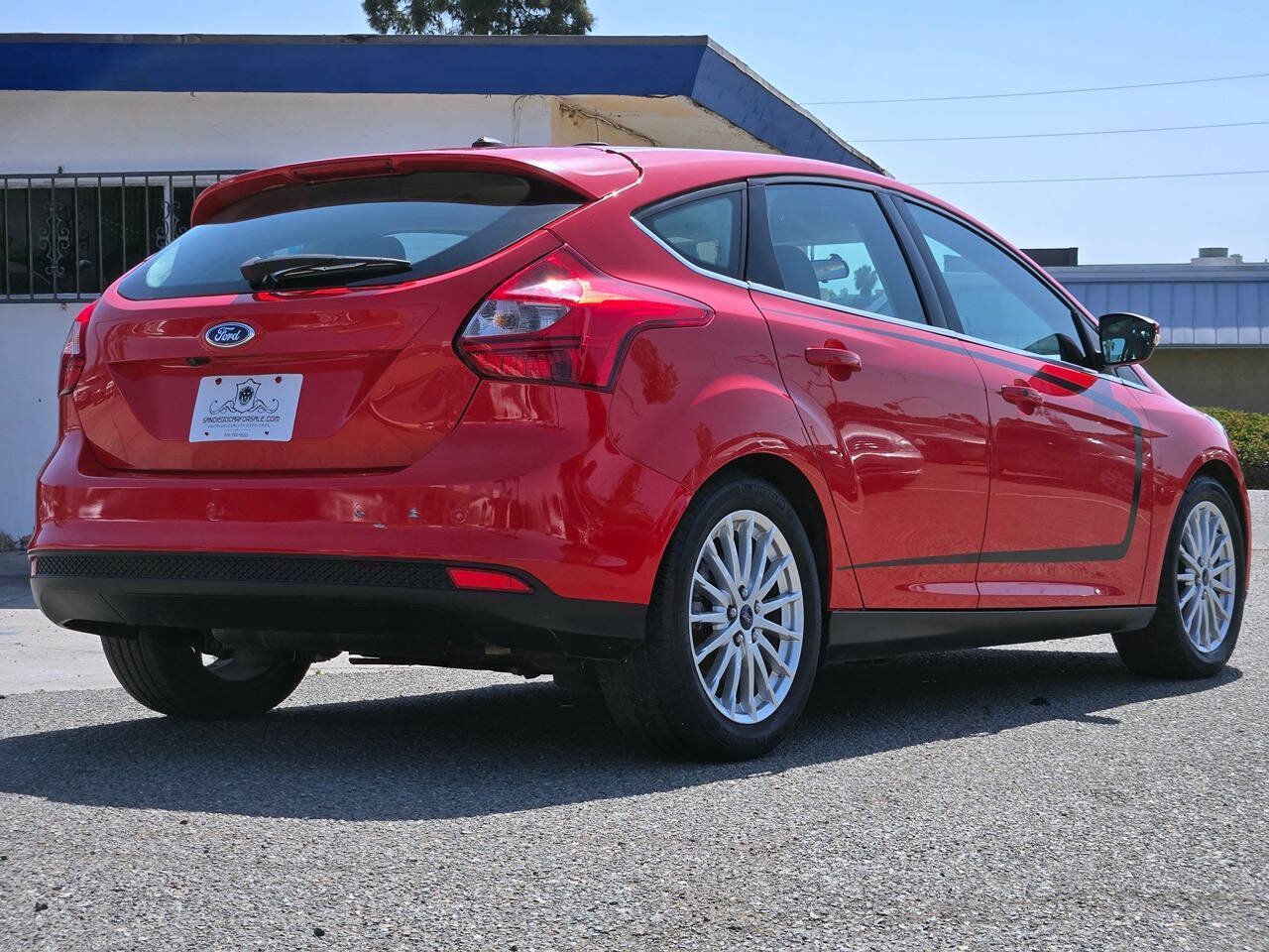 Used 2014 Ford Focus Electric Hatchback FWD image 17