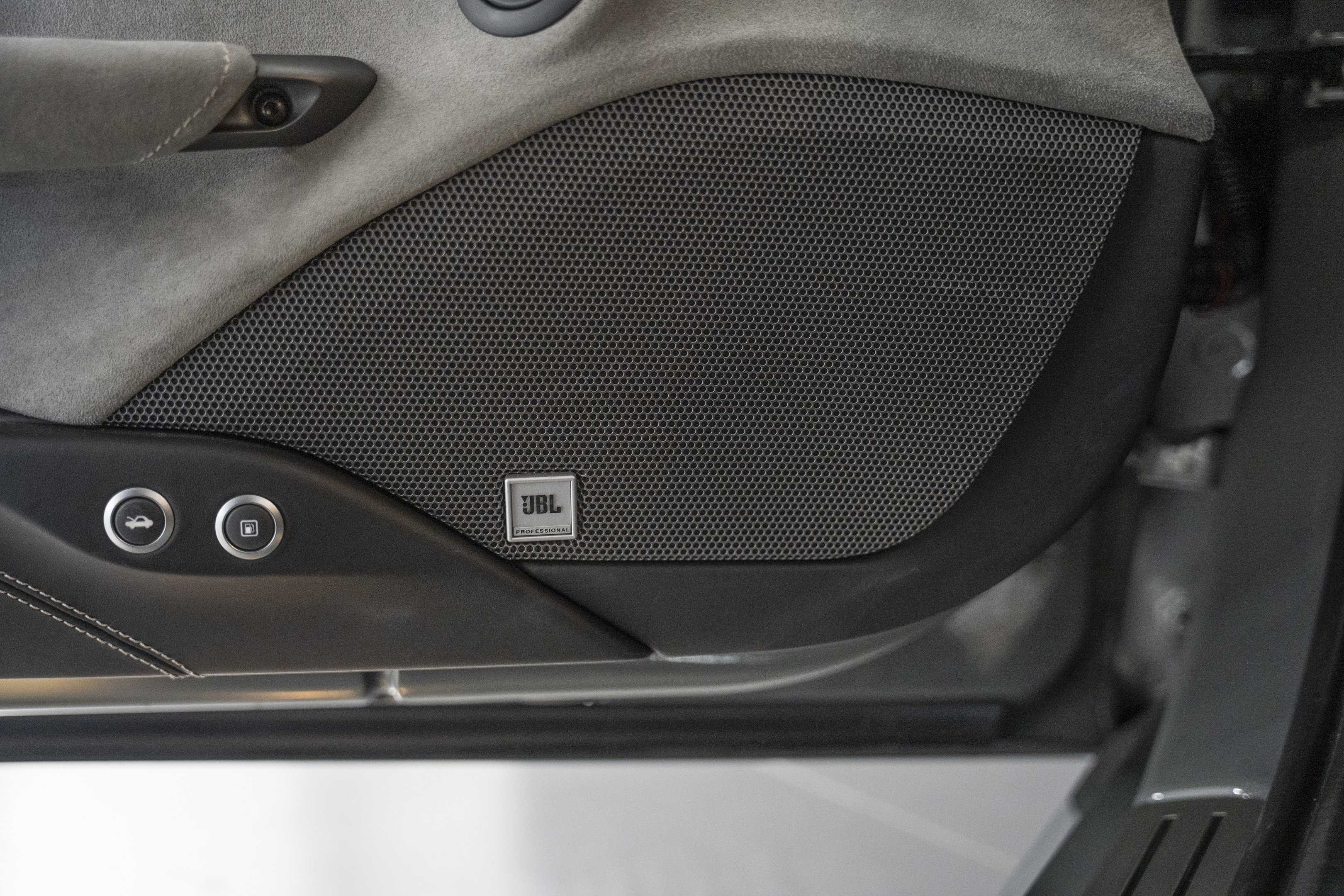 Certified 2017 Ferrari 488 Spider image 31