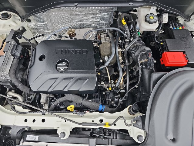 Used 2023 Buick Encore GX Essence w/ Experience Buick Package FWD image 35