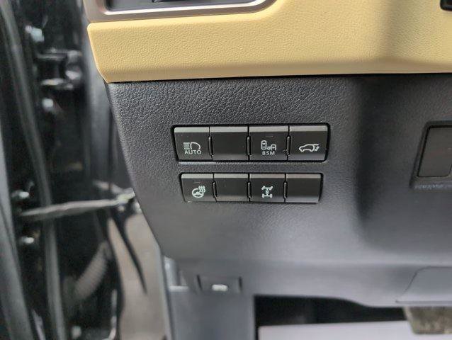 Used 2019 Lexus NX 300 AWD w/ Premium Package image 18