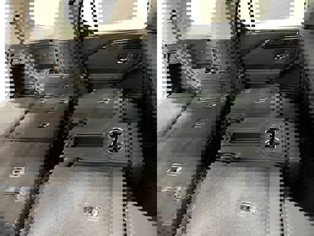 New 2025 Honda Pilot Elite image 37