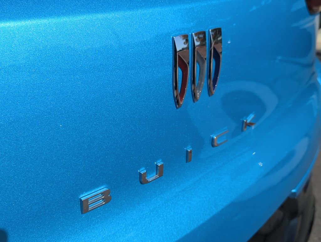 Used 2025 Buick Encore GX Sport Touring w/ Advanced Technology Package image 28