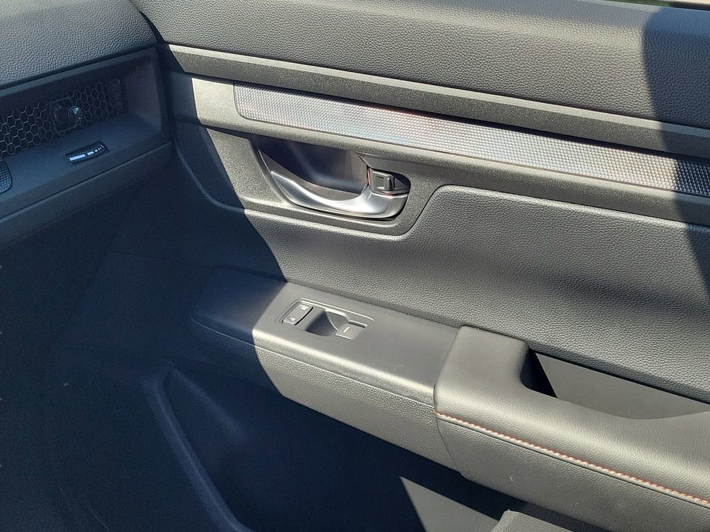 Used 2025 Honda CR-V Sport-L image 24