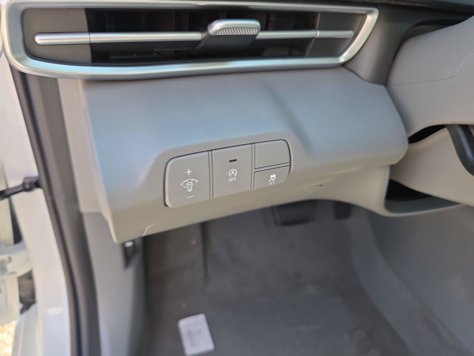 New 2026 Hyundai Elantra SE FWD image 12