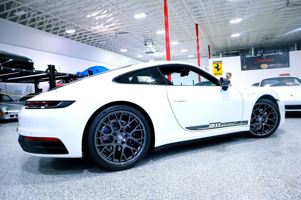 Used 2023 Porsche 911 Carrera T image 9