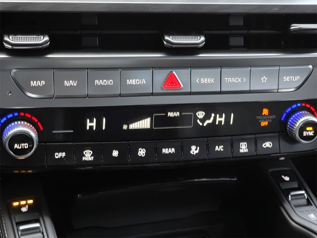 Used 2025 Kia Telluride AWD image 35