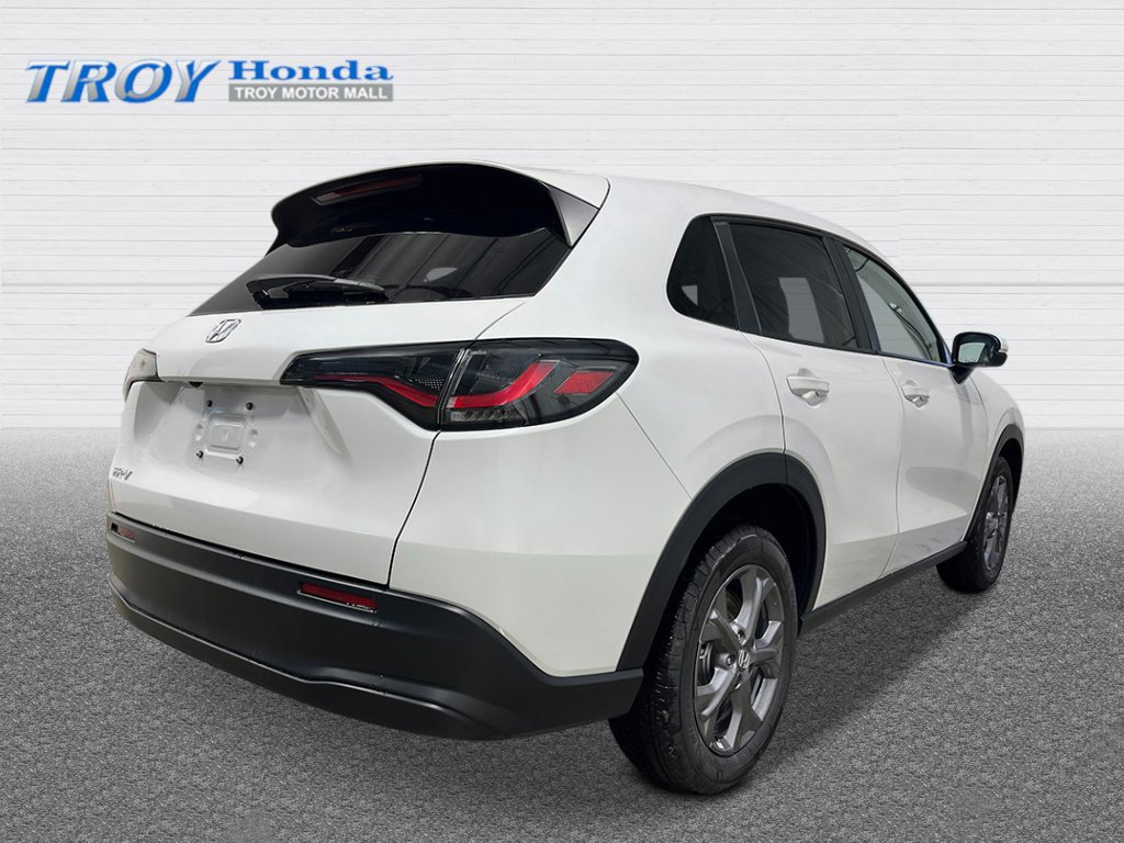 New 2027 Honda HR-V LX image 5