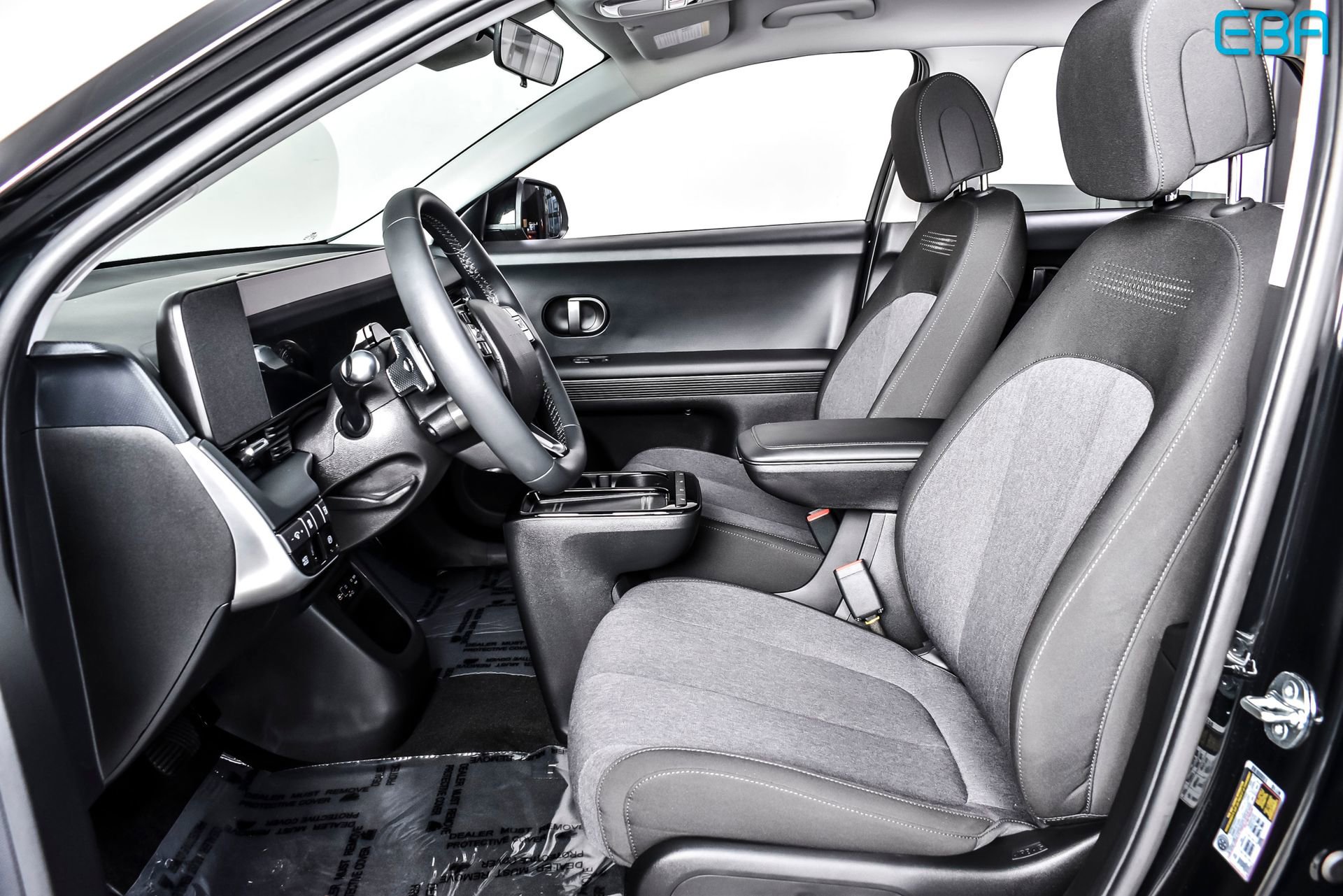 Used 2025 Hyundai Ioniq 5 SE image 16