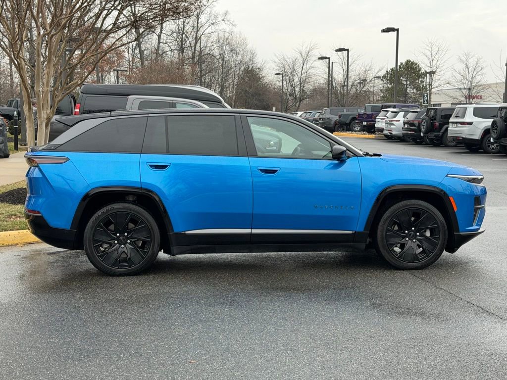 Used 2025 Jeep Wagoneer S Launch Edition image 6
