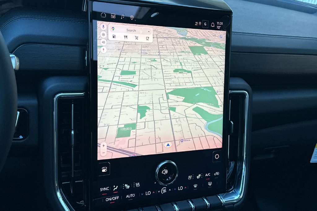New 2027 GMC Yukon Denali w/ Advanced Technology Package AWD/4WD image 24