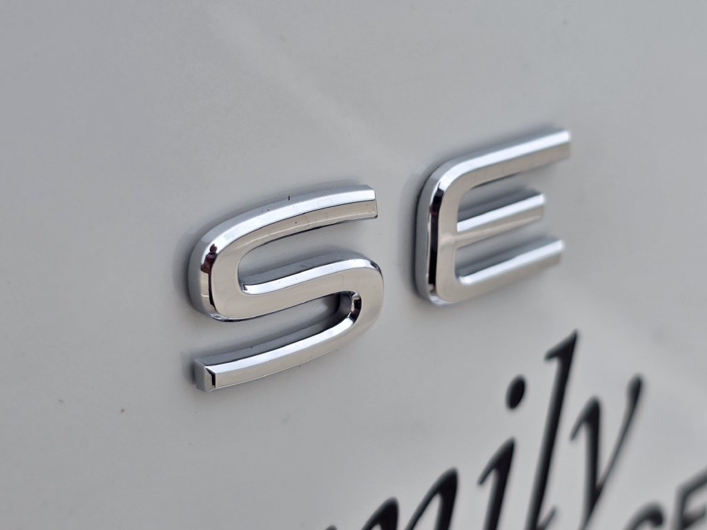 New 2026 Volkswagen Atlas SE FWD image 8
