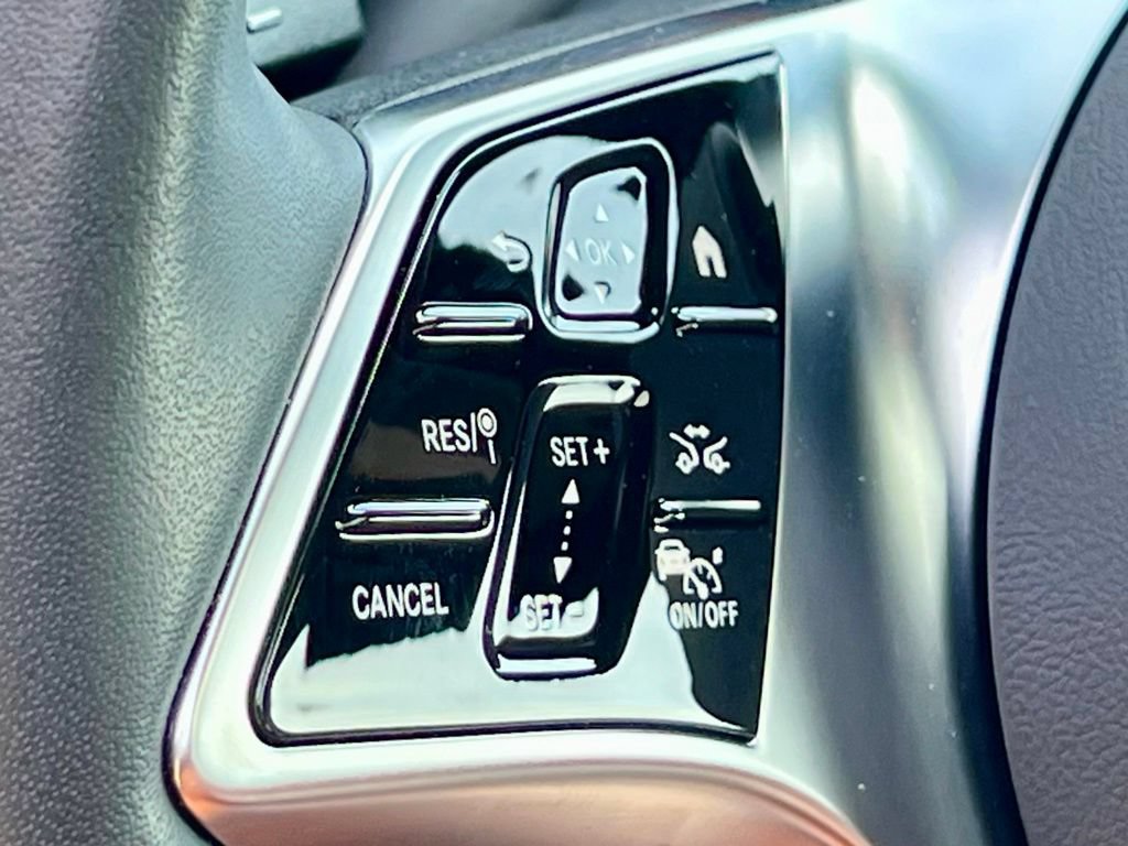 Certified 2026 Mercedes-Benz GLC 300 4MATIC image 27