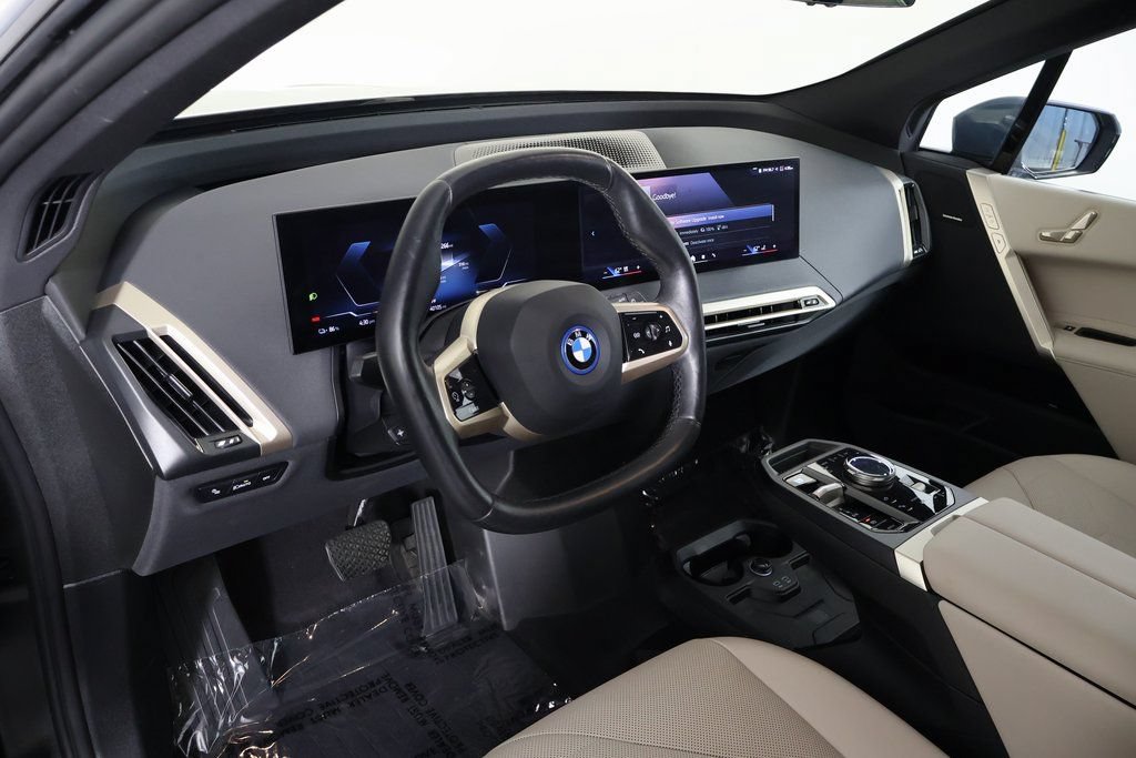 Certified 2024 BMW iX xDrive50 w/ Sport Package AWD/4WD image 7