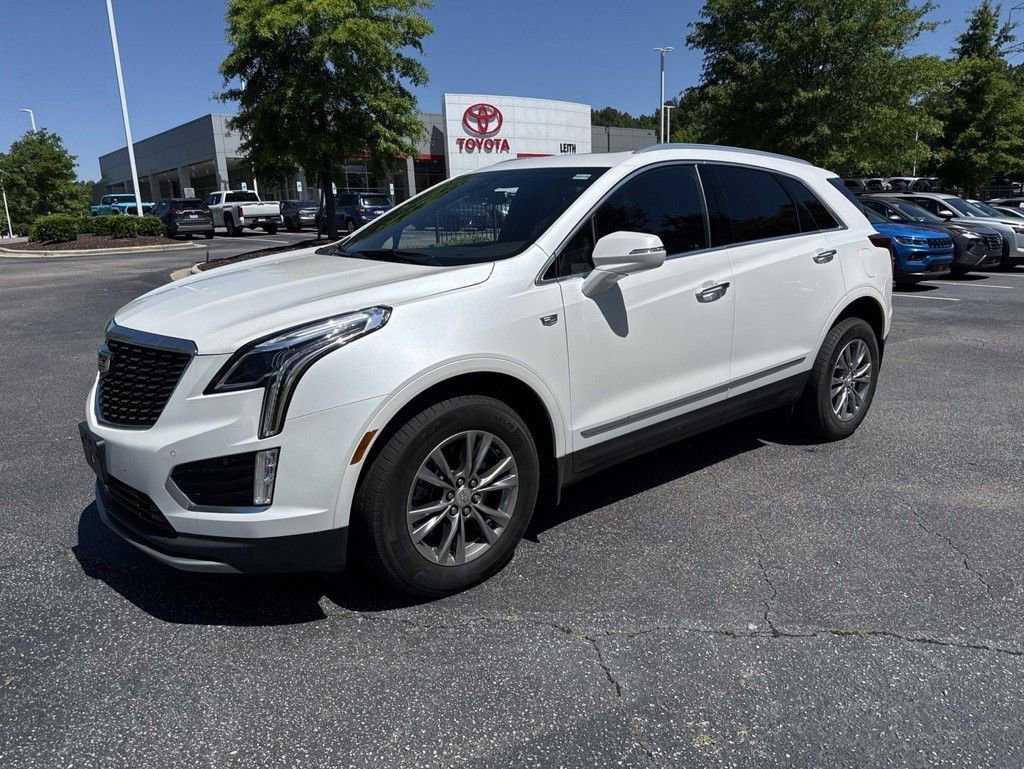 Used 2021 Cadillac XT5 Premium Luxury AWD/4WD image 2