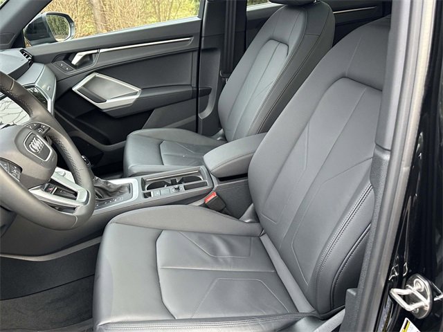 Certified 2025 Audi Q3 2.0T Premium w/ Convenience Package image 22