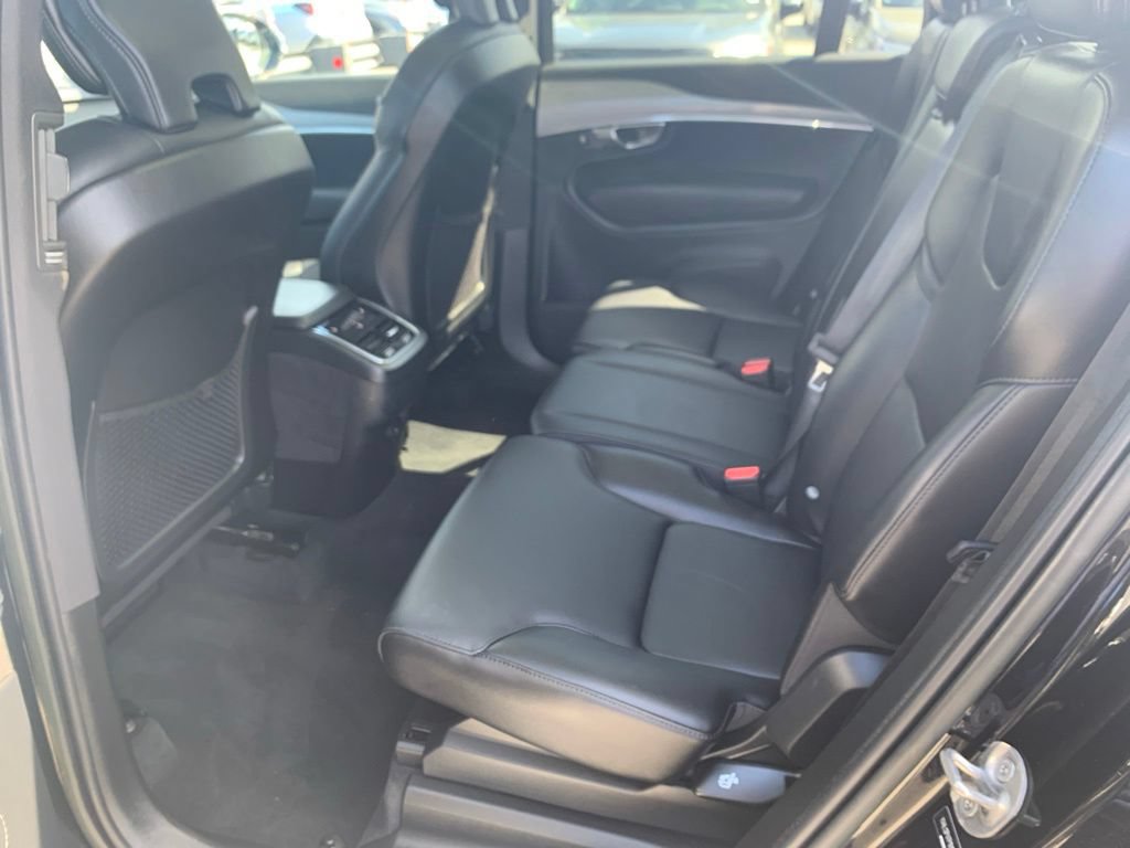 Used 2023 Volvo XC90 B5 Core w/ Protection Package Premier AWD/4WD image 17