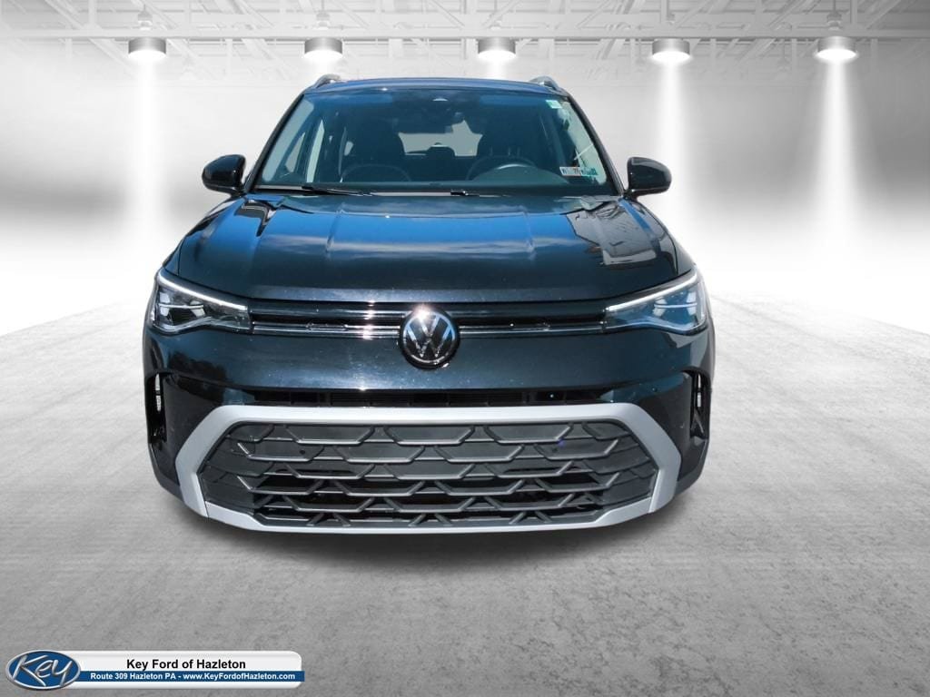 Used 2026 Volkswagen Taos SE AWD/4WD image 4