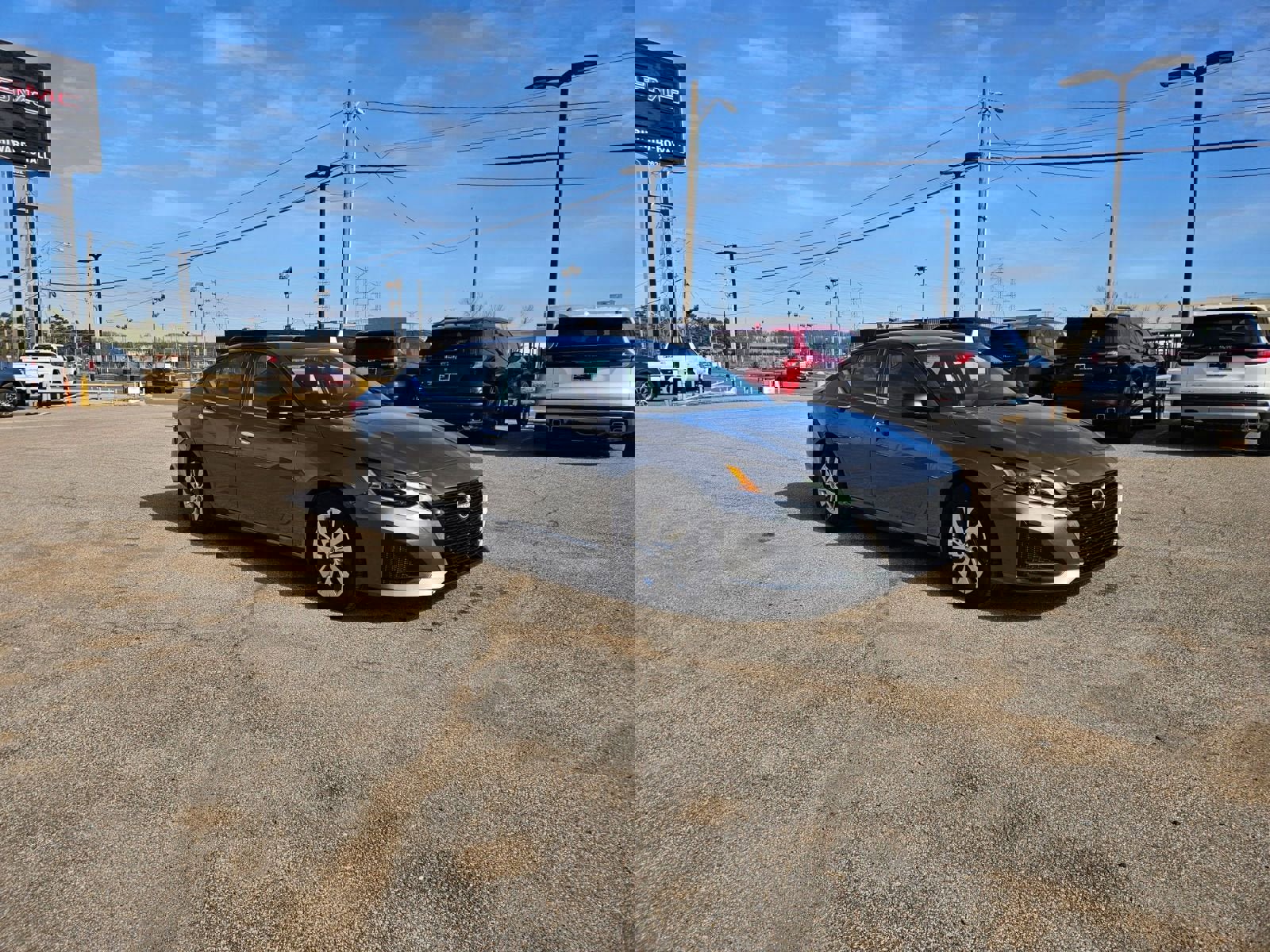 Used 2025 Nissan Altima 2.5 S image 8