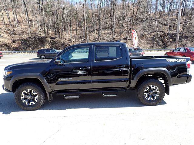 Certified 2023 Toyota Tacoma TRD Off-Road w/ Technology Package image 9