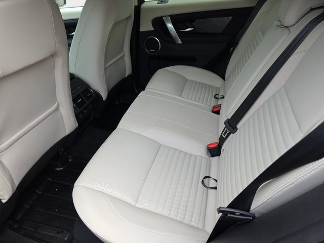 Used 2025 Land Rover Discovery Sport S AWD/4WD image 17