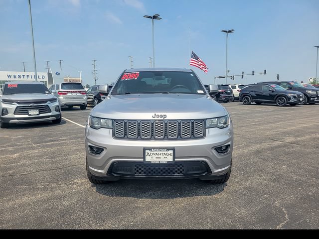 Used 2020 Jeep Grand Cherokee Altitude AWD/4WD image 7