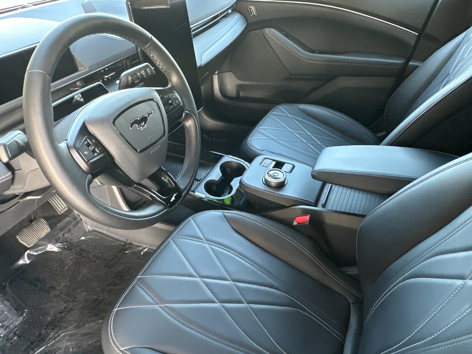 Certified 2024 Ford Mustang Mach-E Select image 11