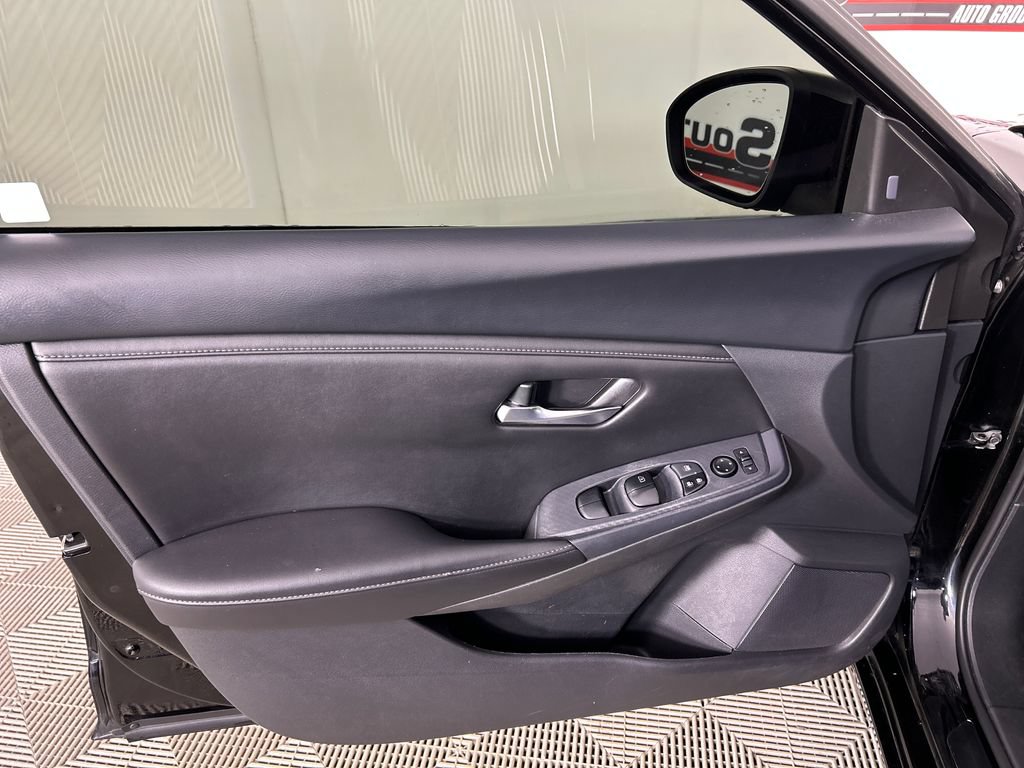 Used 2024 Nissan Sentra SV w/ All-Weather Package FWD image 11