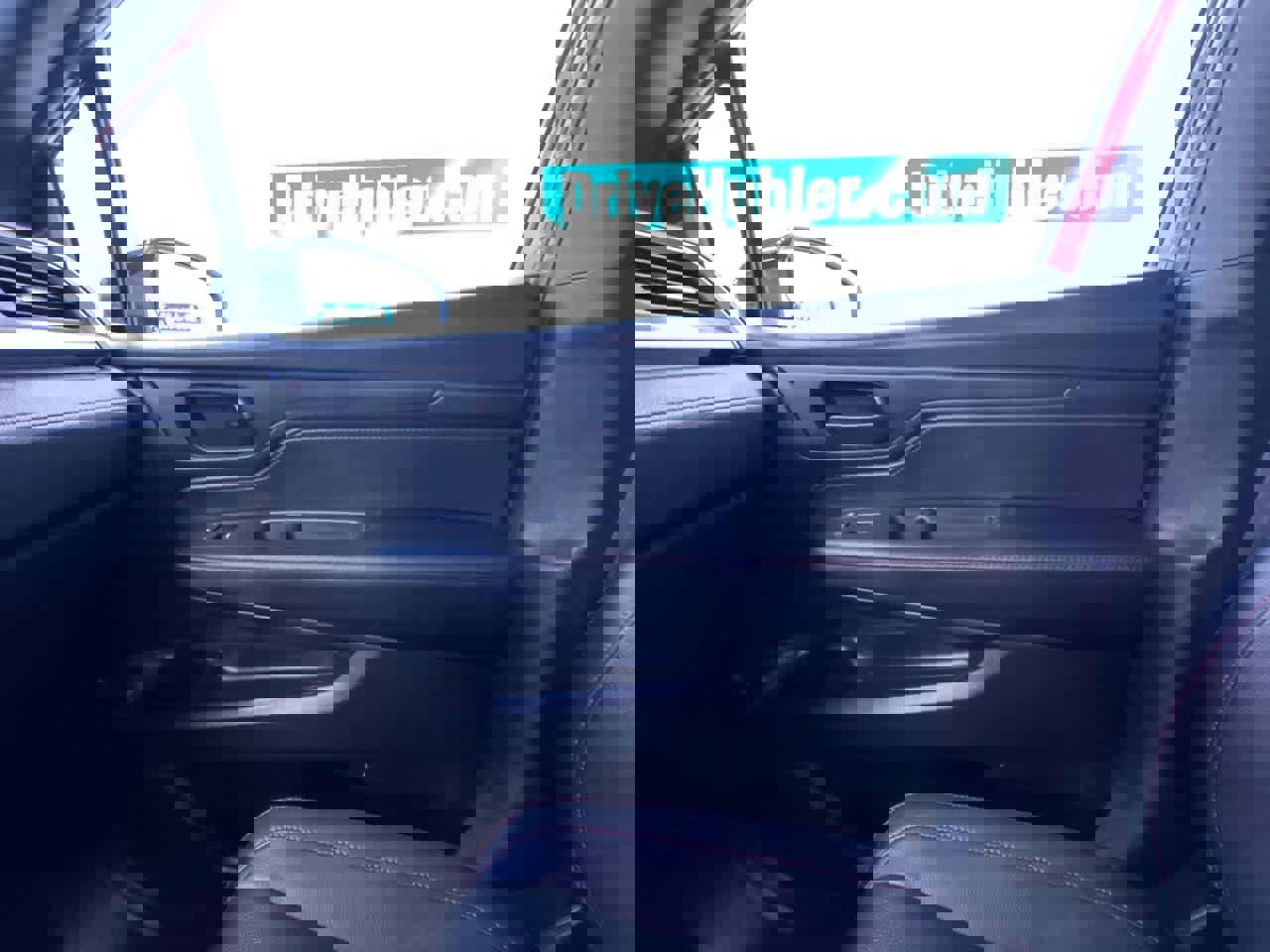 Used 2023 Honda Odyssey Sport image 37