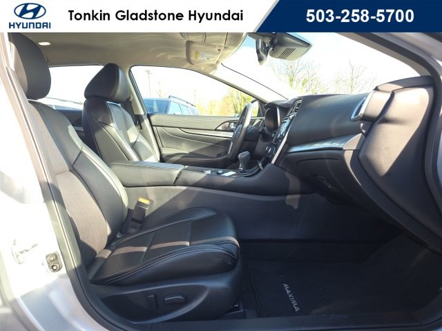 Used 2023 Nissan Maxima SV w/ Floor Mat Group image 21