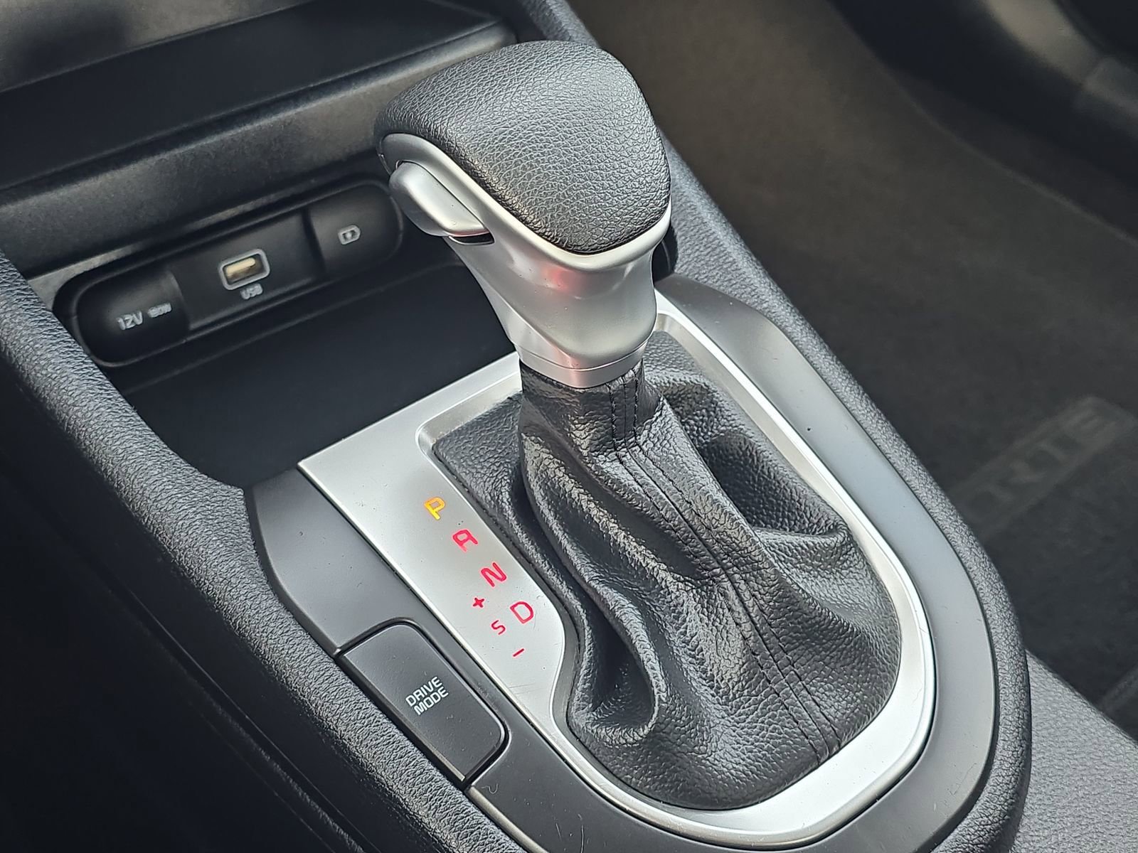 Used 2024 Kia Forte LXS image 23