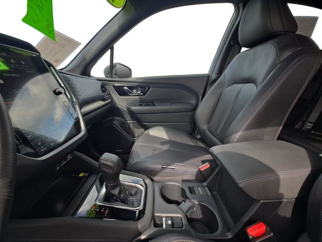 Used 2025 Subaru Forester Limited AWD/4WD image 11