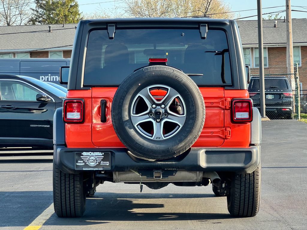 Used 2023 Jeep Wrangler Sport S image 6