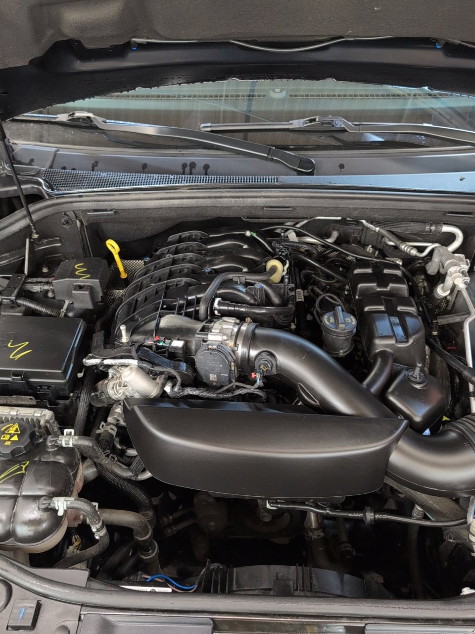 Used 2025 Dodge Durango GT AWD/4WD image 14